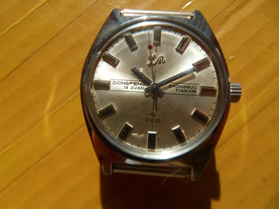 Brand new Old Stock China DongFeng 19 Jewels Manual Men's Watch