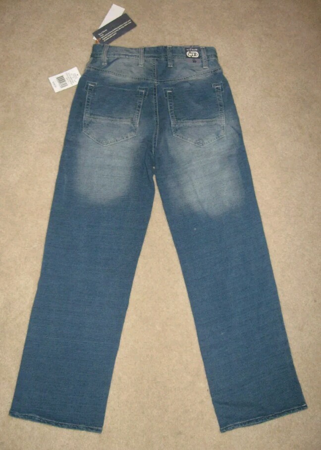 Picture 2 of 4