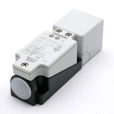 Siemens 3RG4134-6CD01 15-34V Max 200mA Inductive Sensor -Unused-