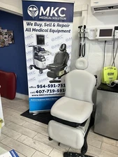 Midmark 641  With hand And Foot control. Manufactured Date 2020