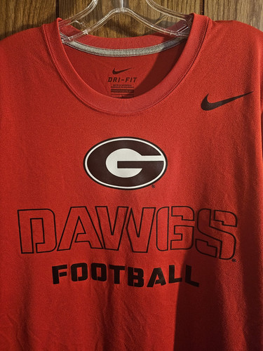 Nike University Of Georgia Dri-Fit Large Mens Red Graphic Logo Tshirt NCAA