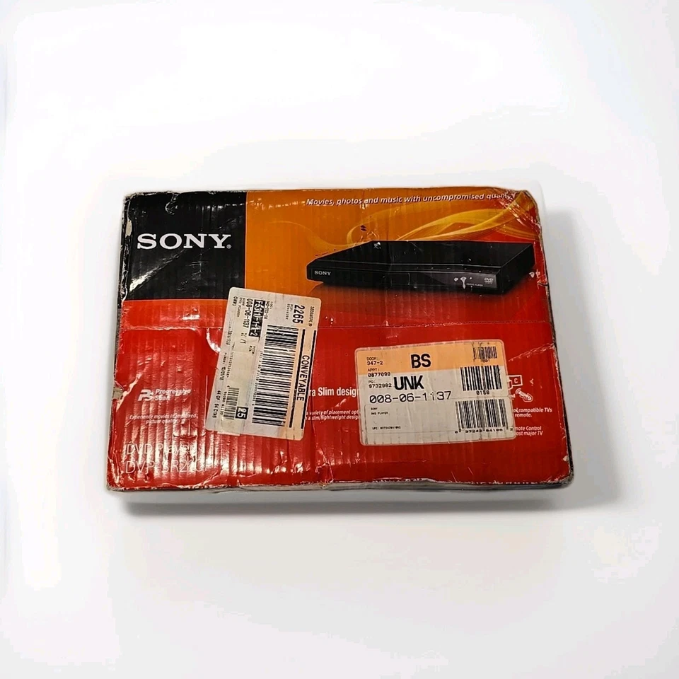 Reproductor de CD y DVD de escaneo progresivo Sony nuevo en negro | DVP-SR210P Foto 2 de 2