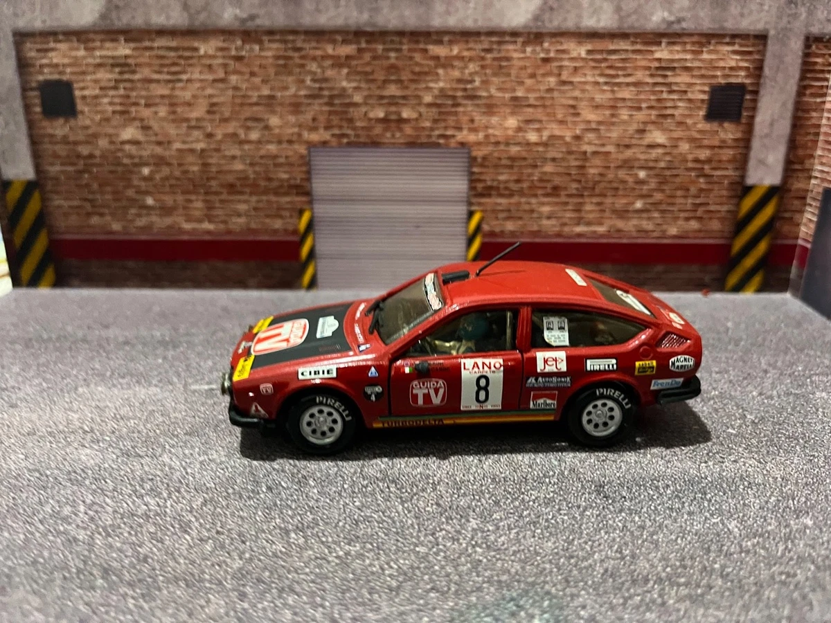 Bizarre Alfa Romeo Contemporary Manufacture Diecast Cars, Trucks