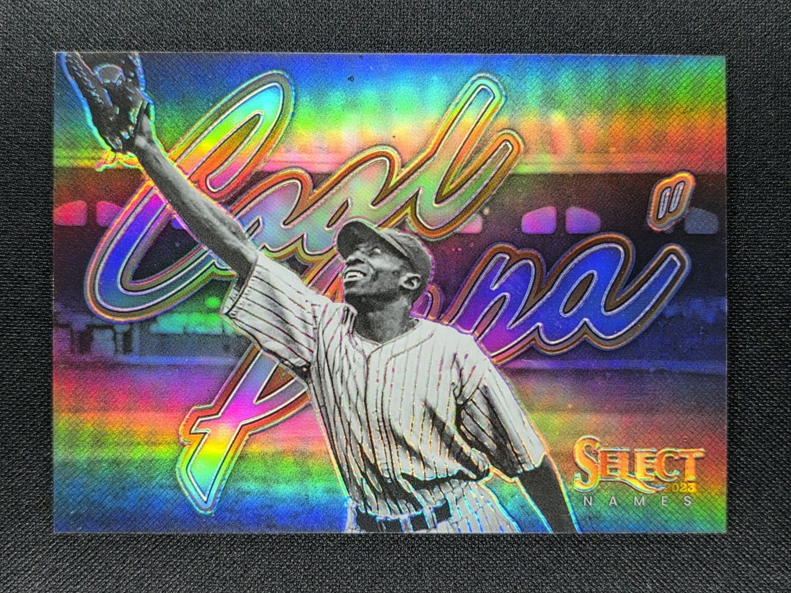 Cool Papa Bell 2023 Panini Select Names Silver Prizm Case Hit SP NEGRO LEAGUES