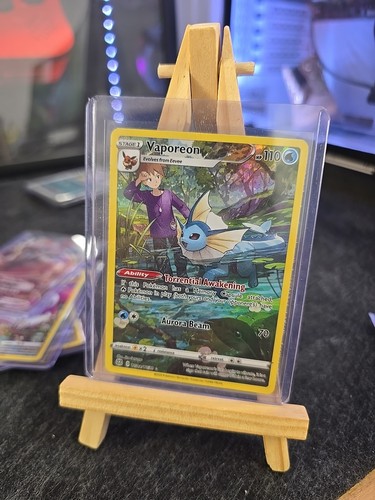 Pokemon TCG Vaporeon TG02/TG30-BRILLIANT Stars Trainer Gallery Card NM Condition