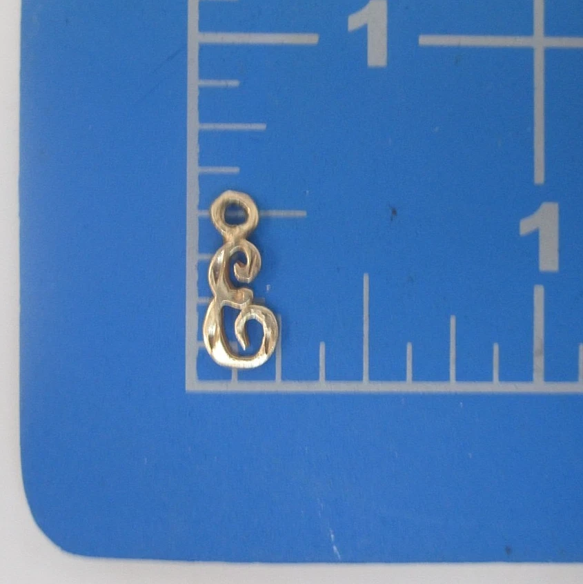 Colgante Vintage Oro Amarillo 14k Dije Grabado Cursiva "E" Firmado Foto 4 de 4