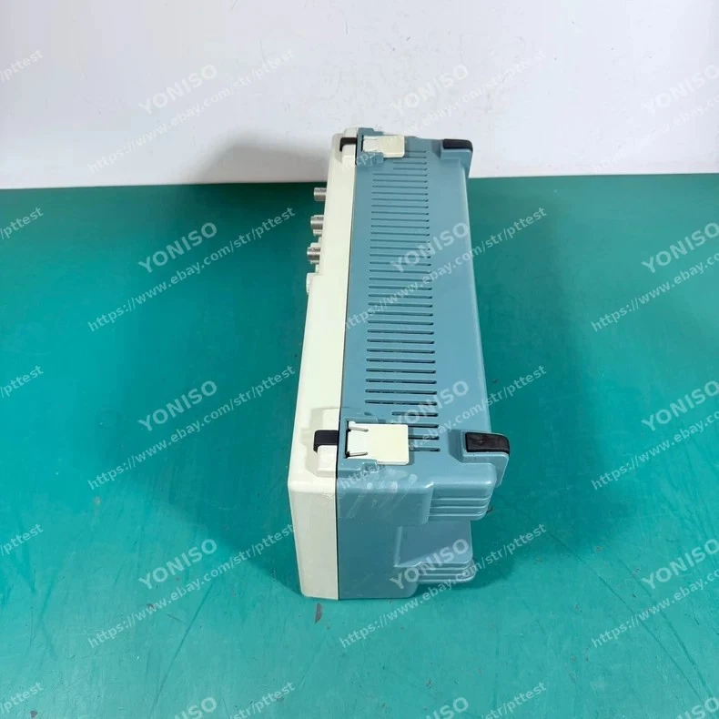 Osciloscopio PT-test de almacenamiento digital de dos canales Tektronix TDS1012C-SC 1 PIEZA Foto 4 de 4