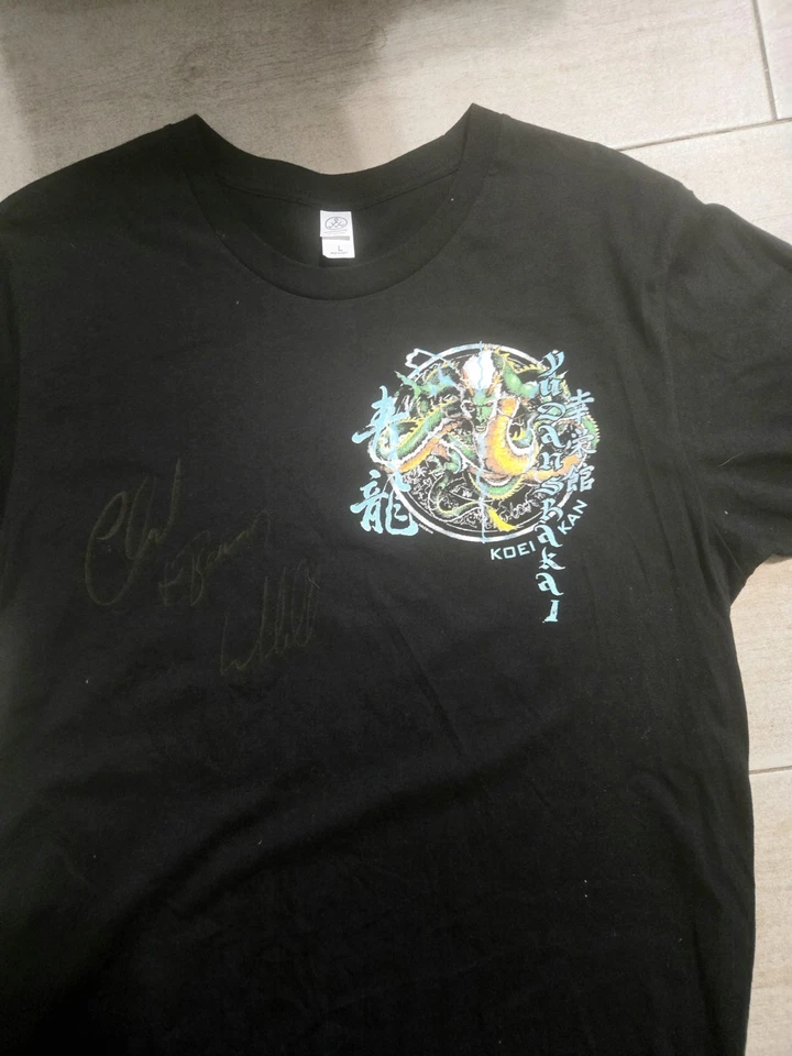 Camiseta de Karate Firmada Auténtica Chuck el Hombre de Hielo Liddel UFC Koei Kan Talla Grande Foto 2 de 4