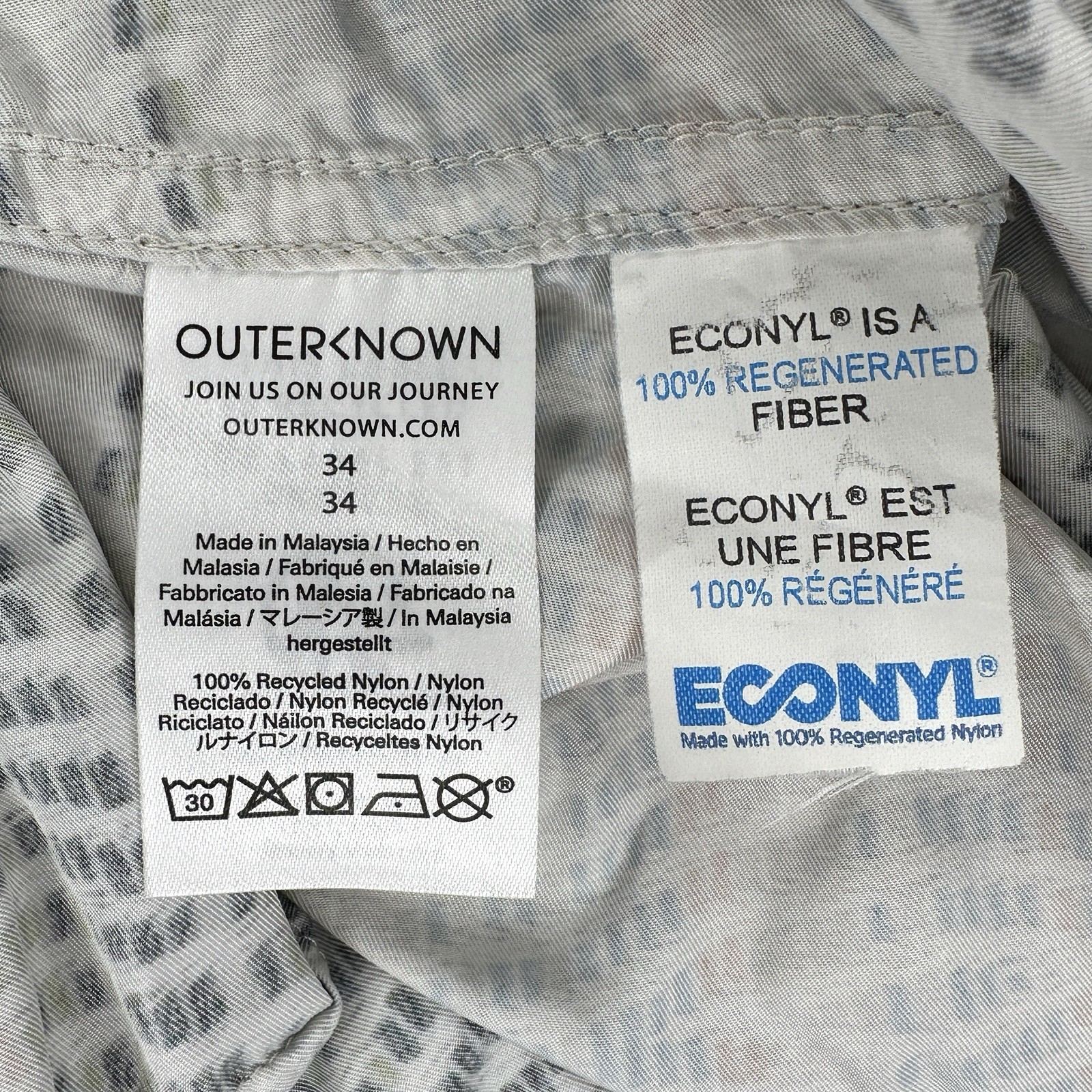 Outerknown Evolution Trunk Board Shorts Mens 33 K… - image 7