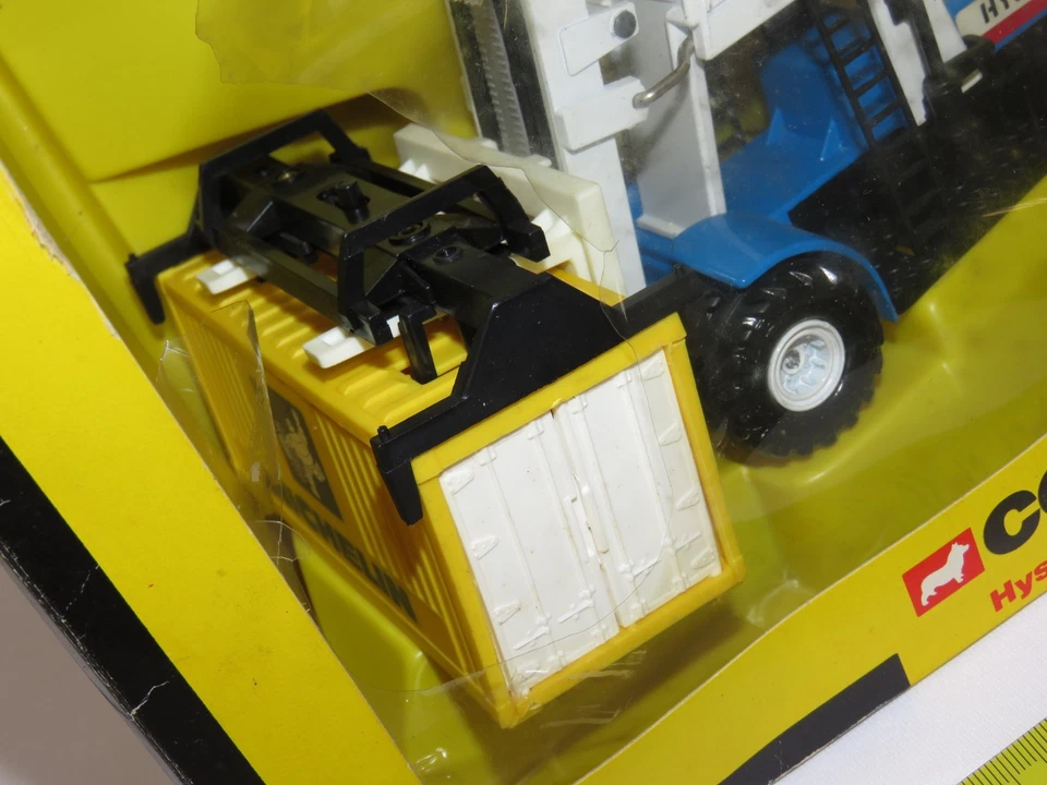 Vintage 1981 Corgi Hyster 800 Forklift with Container No. 1113 - Image 3 of 4