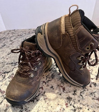 Timberland Youth Size 12 Classic Brown Leather Lace-Up Boots Hiking Style 66861