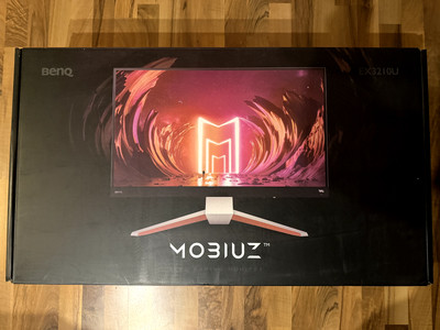 BenQ MOBIUZ EX3210U Gaming Monitor Weiß 32'' 4K UHD IPS