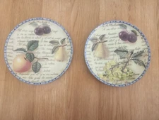 Eden Collection "Adan" and "Seth" Set of 2 Collector Plates