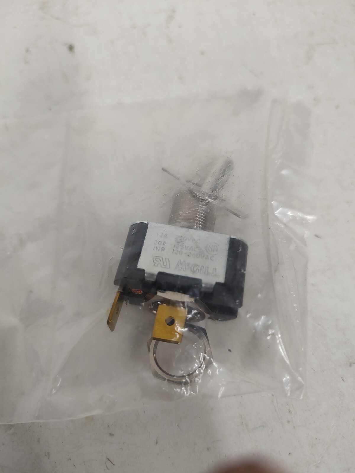MCGILL 90-0003N 120-250 VAC ON/OFF TOGGLE SWITCH 207994 (QTY 2) | eBay