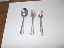 Oneida Oneidacraft Deluxe Stainless Chateau Baby Spoon & Fork + Rose Fork 4.25"