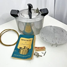 Minitmaid The Magic Cooker Aluminum Pressure Cooker with Extra Parts Vintage
