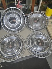 1961 Chevrolet Impala Bel Air Nomad Hub Caps - Used 1961 Chevrolet Impala Bel Air Nomad Hub Caps - Used
