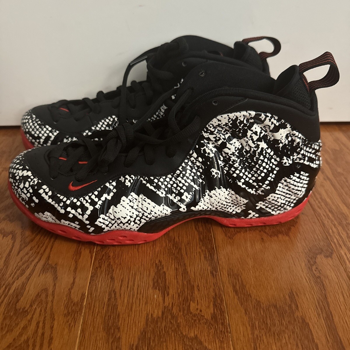 Size 8 - Nike Air Foamposite One Albino Snakeskin 314996-101