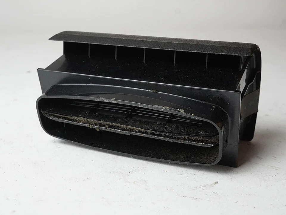 2004 - 2005 Land Rover Freelander Ac Heater Hvac Air Vent Grille Dash Left Lh - Image 2 of 4