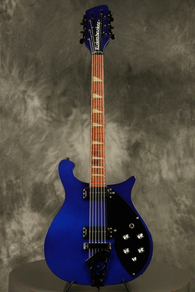 Rickenbacker 1986 620/12 cuerdas azul medianoche BT encuadernación negra + herrajes Foto 2 de 4