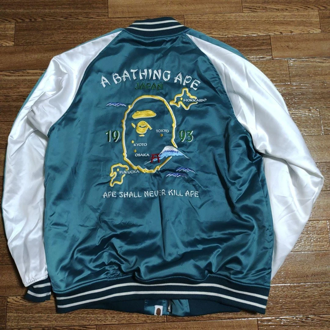 A BATHING APE (BAPE) Giacca ricamata Bape Sukajan UOMO JP taglia 2XL usata in ottime condizioni