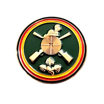 HEGIBAER Schützenfest Gewehre mit Zielscheibe und Eichenlaub Pin Pins Anstecker 374