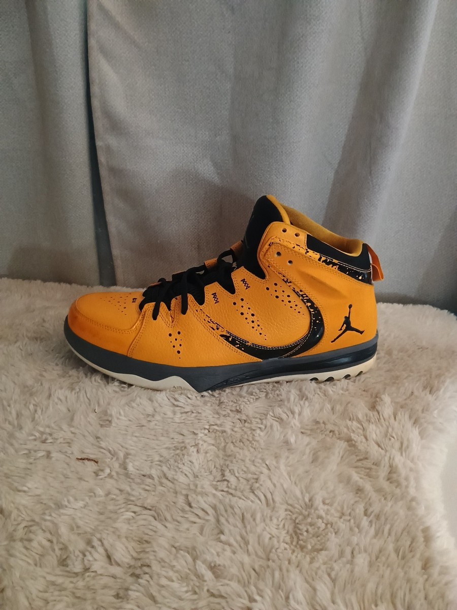 Size 10 Air Jordan Phase 23 Hoops University Gold Black for