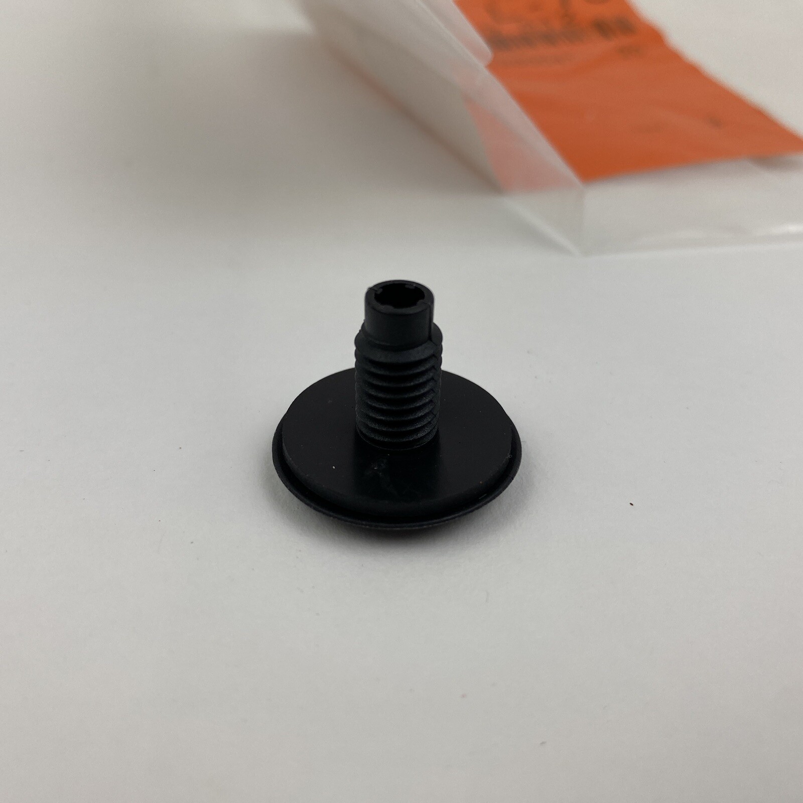 1 x Enchufe Torx de plástico original MercedesBenz 0039986350 eBay