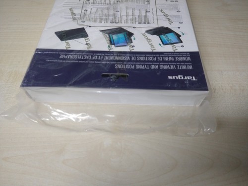 Targus fit-n-grip Universal Keyboard Case -Fits any 9.7"- 10.1" tablet - Opened. - Picture 14 of 15