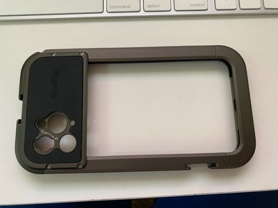 SmallRig Pro Mobile Cage für iPhone 11 & Pro, gebraucht wie neu