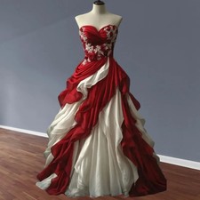 Vintage bridal gowns Ivory And Red A-Line Flowers Appliques Lace Wedding Dresses