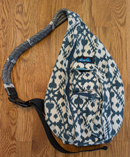 KAVU Rope Sling Shoulder Bag Blue Blot Print Adjustable Strap Multiple Pockets