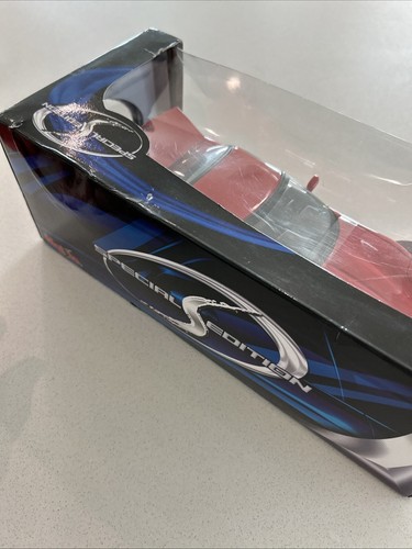 2001 Red Chevrolet Corvette Z06 special edition Maisto 1:18 scale - Picture 7 of 14