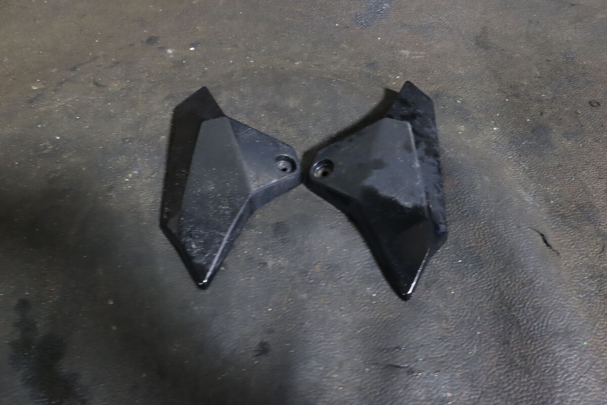 s-l1200.jpg s-l1200.jpg
