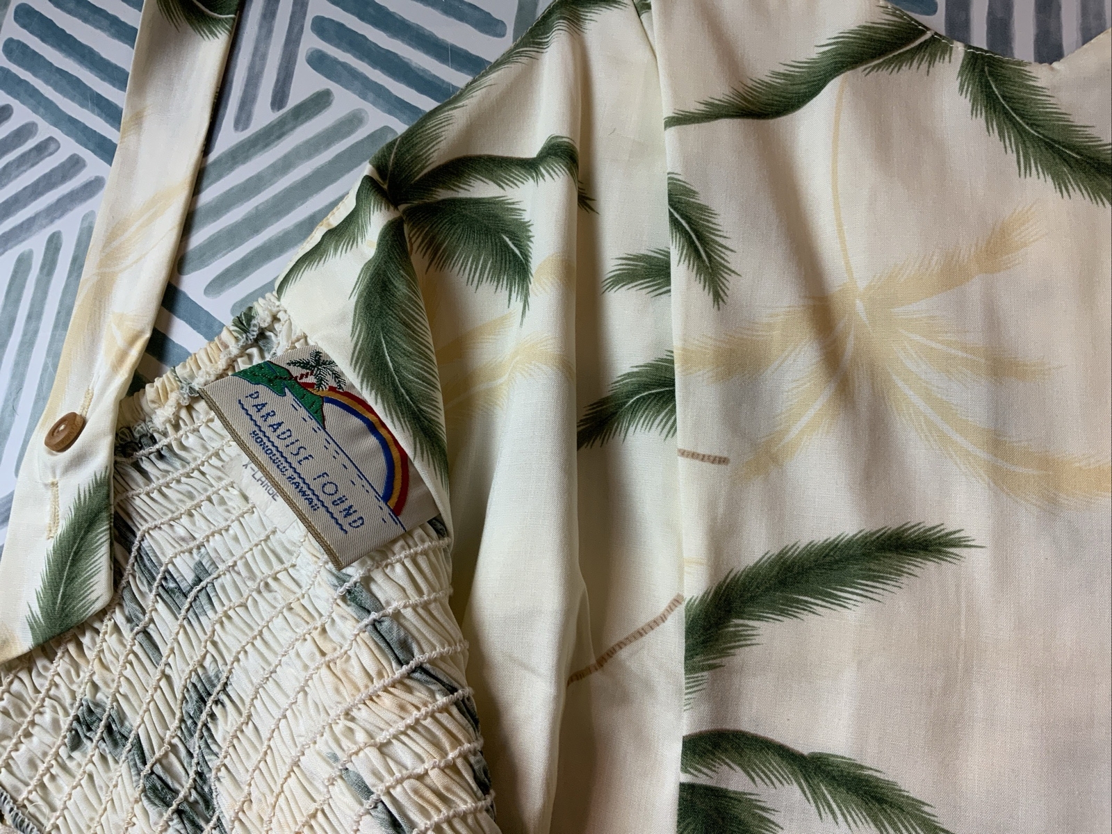 Vintage Paradise Found Hawaiian Floral Dress Palm Trees Made in Hawaii Sz XL