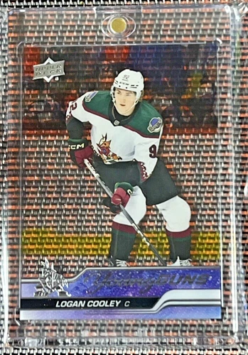 2023-24 UPPER DECK EXTENDED SERIES YOUNG GUNS CLEAR CUT LOGAN COOLEY #701 SSP...