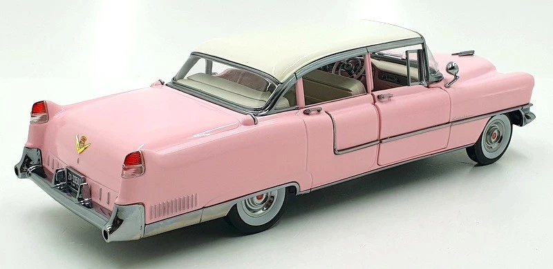 Greenlight 1/18 Scale Diecast 12950 Elvis 1955 Fleetwood Cadillac series 60 Pink - Image 2 of 4