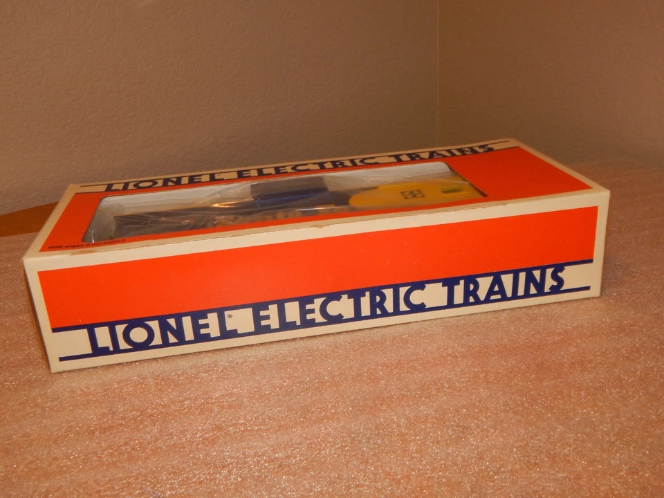 Lionel O Gauge 6903 Santa Fe Blue Extended Vision Caboose New In Box - Image 3 of 4