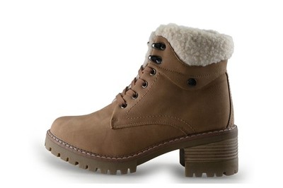 Globe Damen Schnurstiefel in größe EU 38 Beige