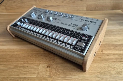 Roland TR606 & TB303 Solid Oak Stand from Synths And Wood
