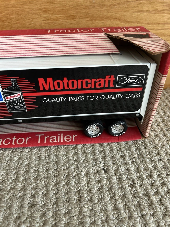 Nylint MOTORCRAFT Ford Highway 18 Wheeler in Box - Image 4 of 4