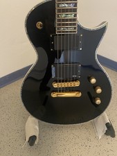 ESP LTD EC-1000 BK Deluxe mit Perlmutteinlage...