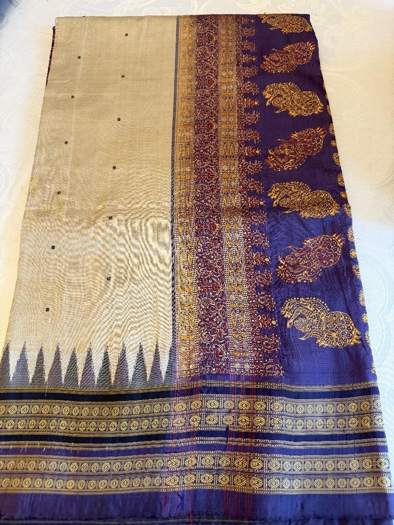 Beautiful Bomkai saree
