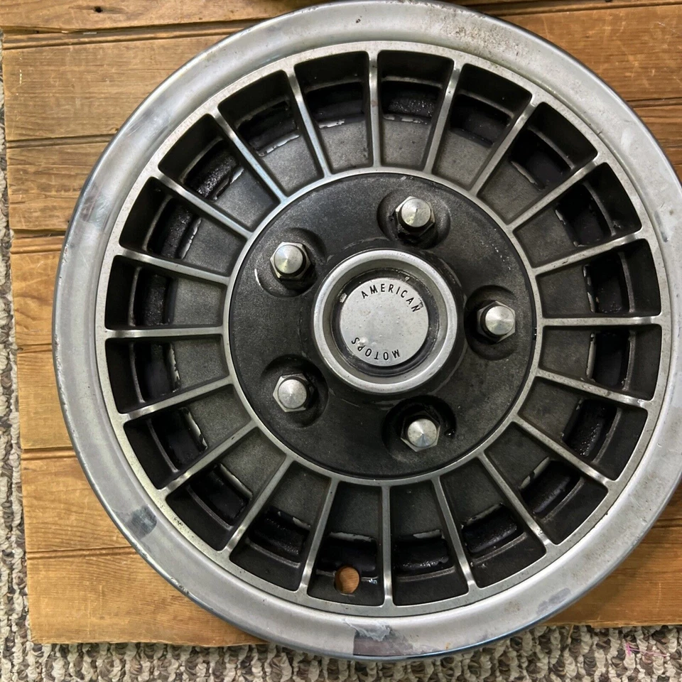 1968 1969 1970 1971 AMC Javelin AMX Ambassador Turbina Tapacubos 4 Foto 4 de 4