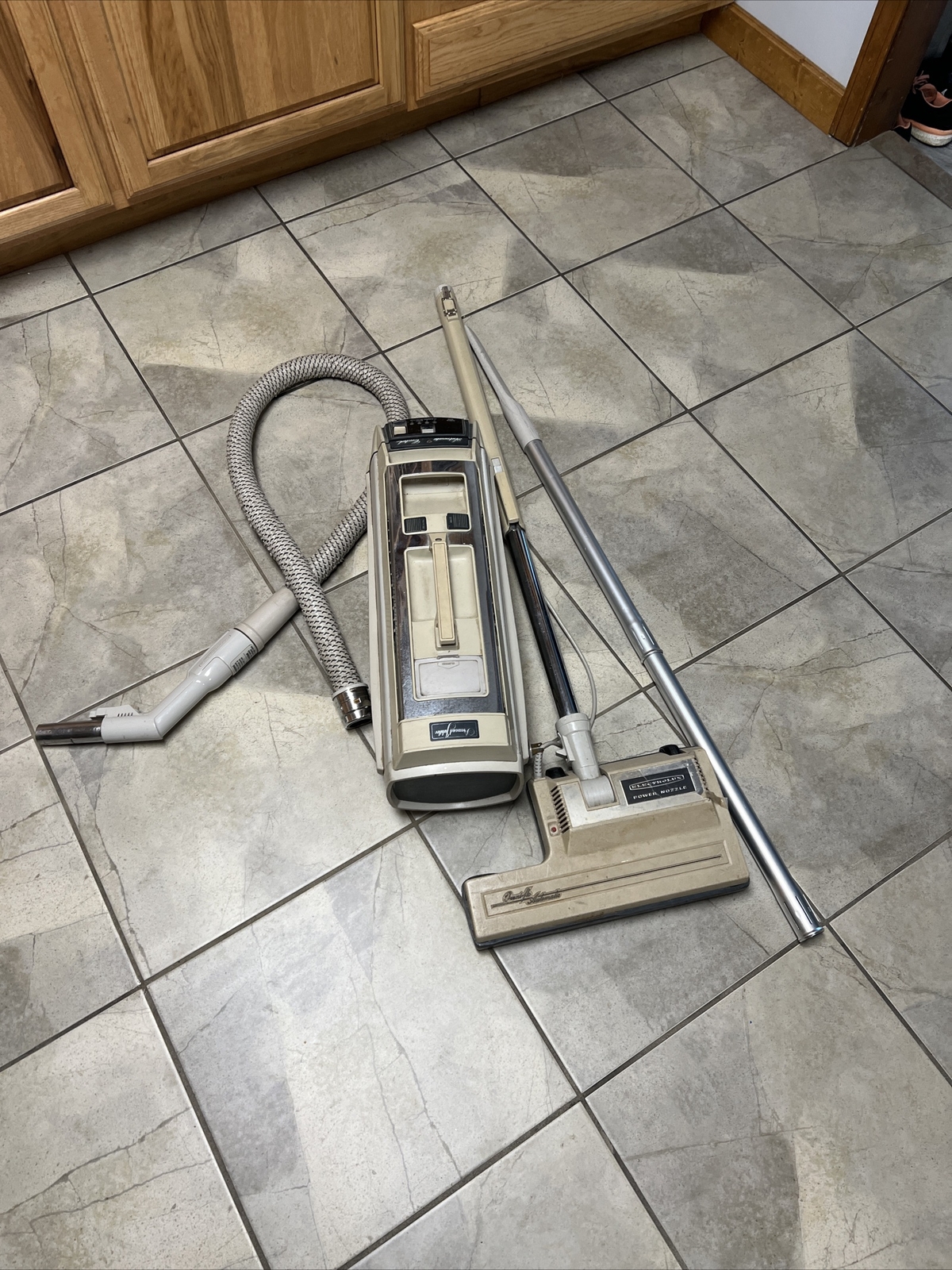 Electrolux Diamond Jubilee Canister Vacuum BUNDLE Power Nozzle Hose