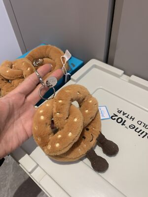 Jellycat Amuseable Pretzel Bag Charm-Christmas gifts | eBay