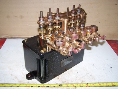 HILLS McCANNA 6-Feed Brass Mechanical Oil Pump Steam Tractor Horseless Carriage