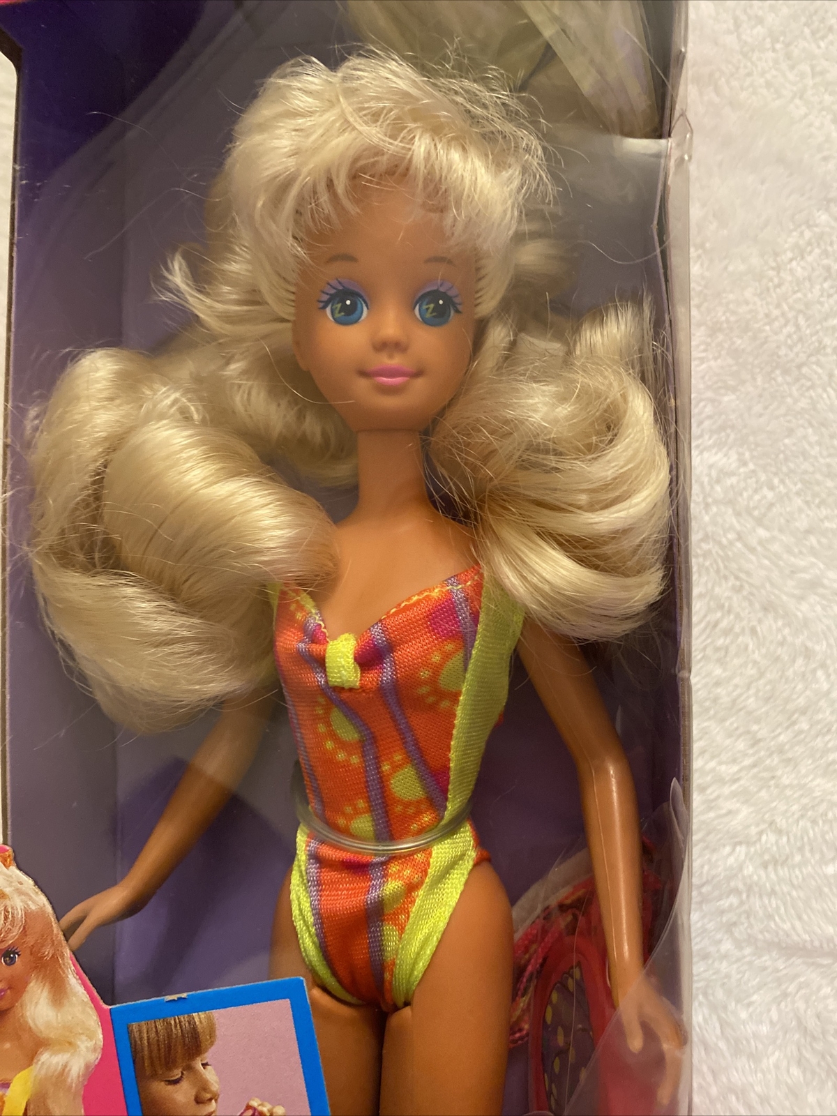 Vintage Mattel 1990 HAWAIIAN FUN BARBIE &ldquo;SKIPPER&rdquo; W/ Hula Skirt NIB #5942
