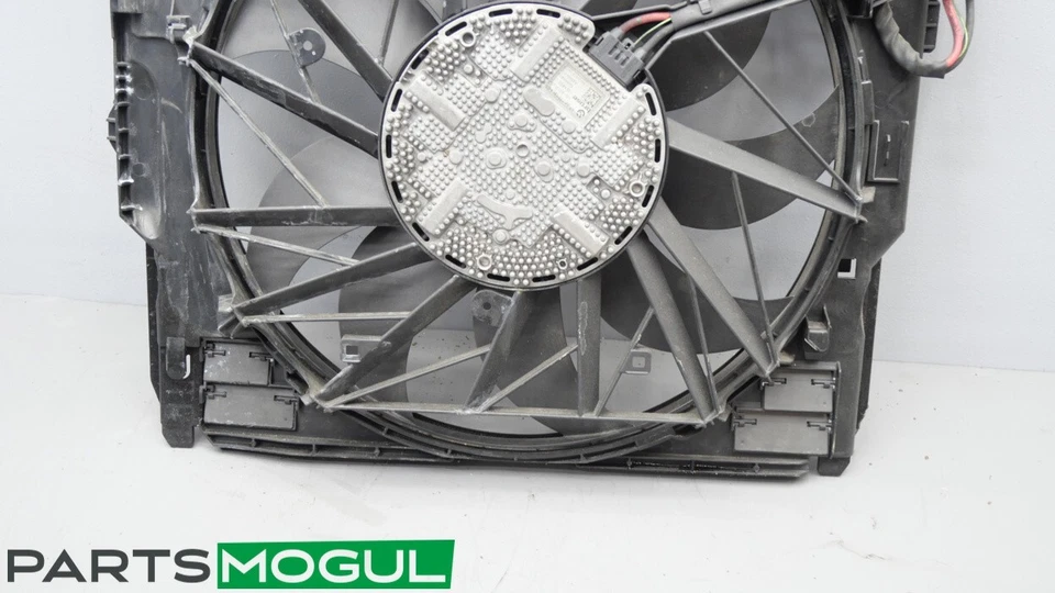 2009-2015 BMW 550i 650i 750LI COOLING FAN 1742 7575258 04 OEM - Изображение 3 из 4