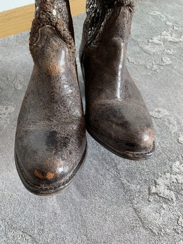 Frye Deborah Studded Tall Western Women Boot size 8 - Picture 4 of 19